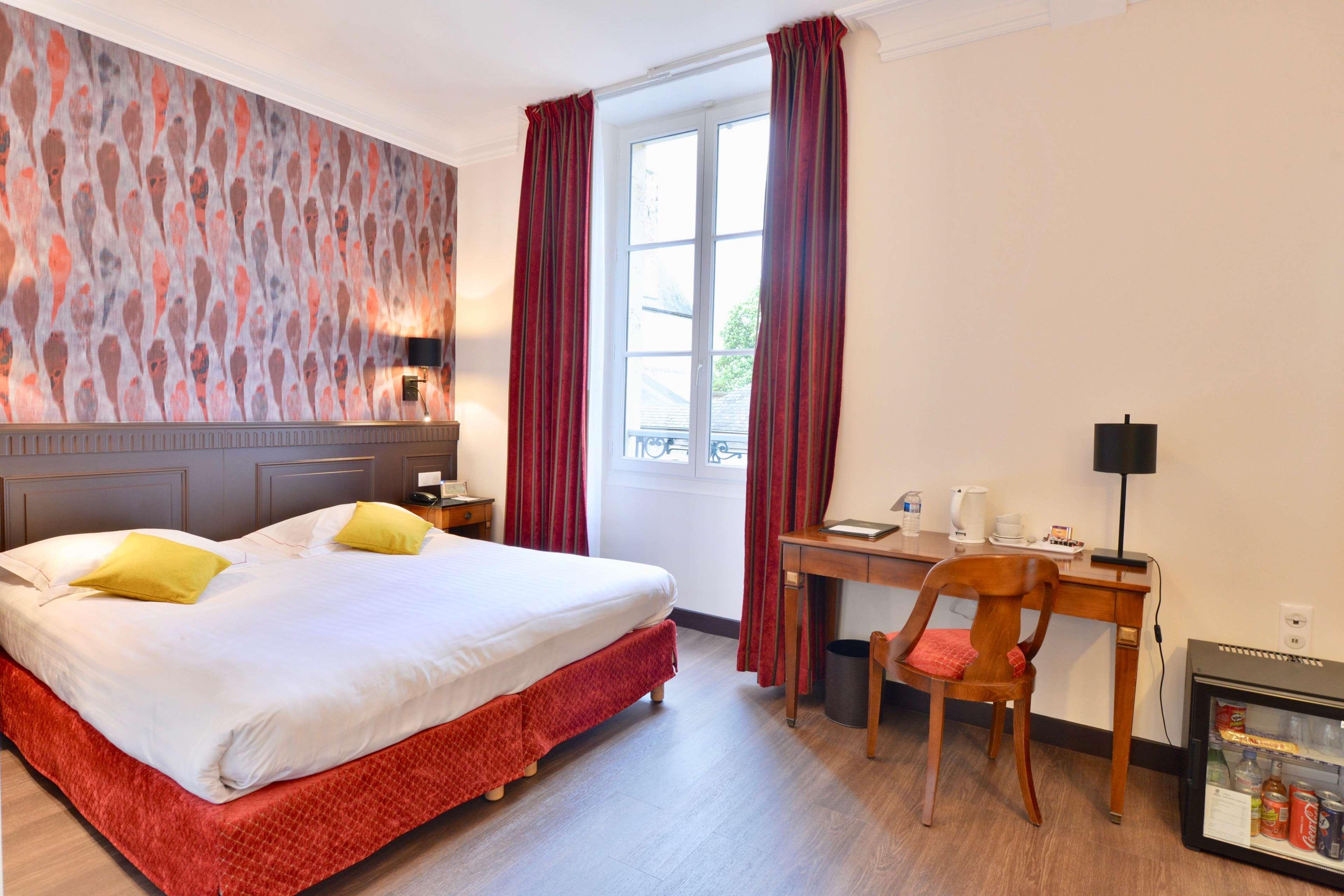 Best Western Plus Hotel D'Angleterre Bourges Exterior photo