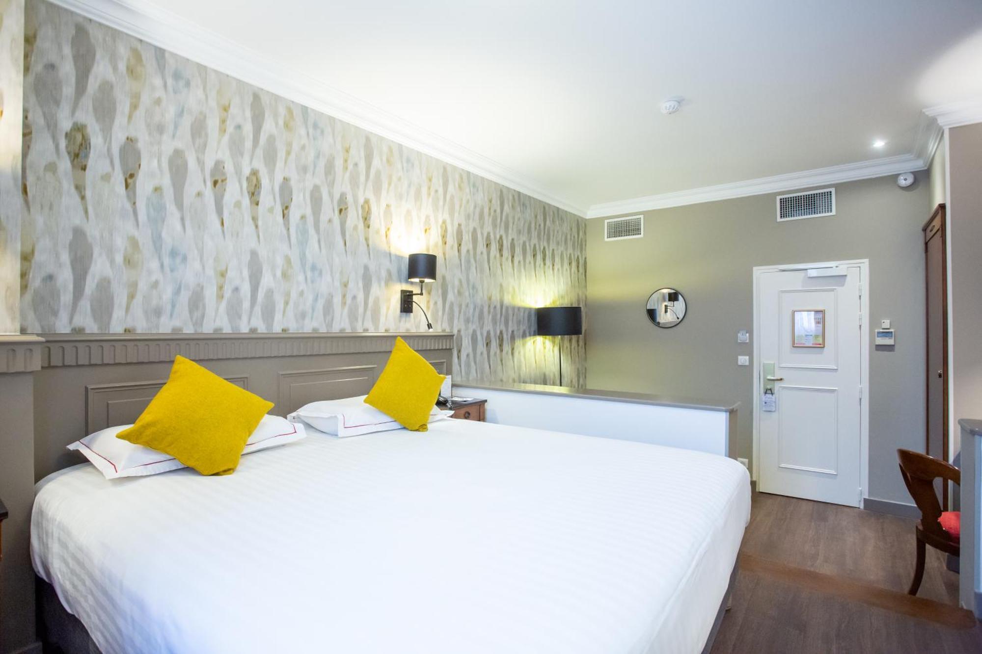 Best Western Plus Hotel D'Angleterre Bourges Exterior photo